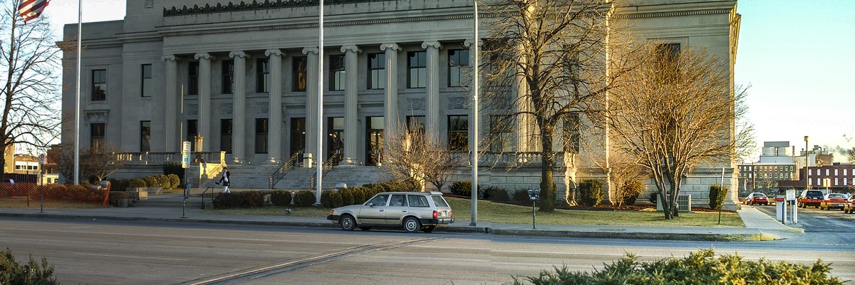 LCCourtHouse_01