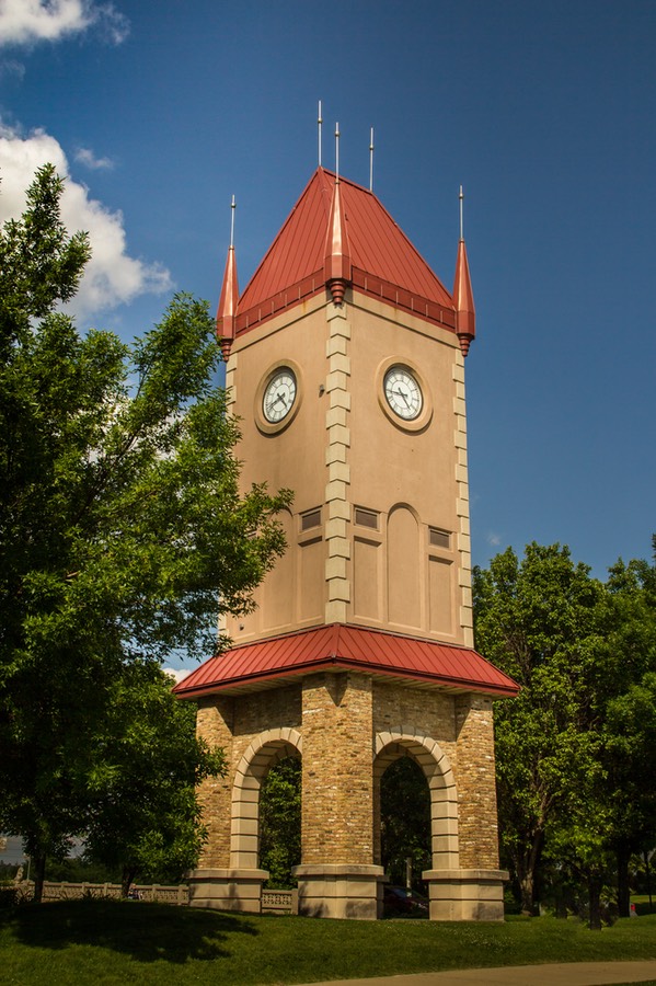 WGACedarRapidsCity8032