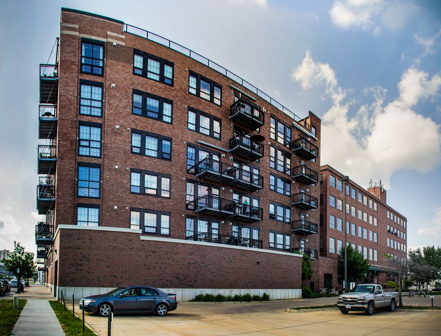 WGACedarRapidsCity8277Pano