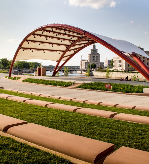 WGACedarRapidsCity8405