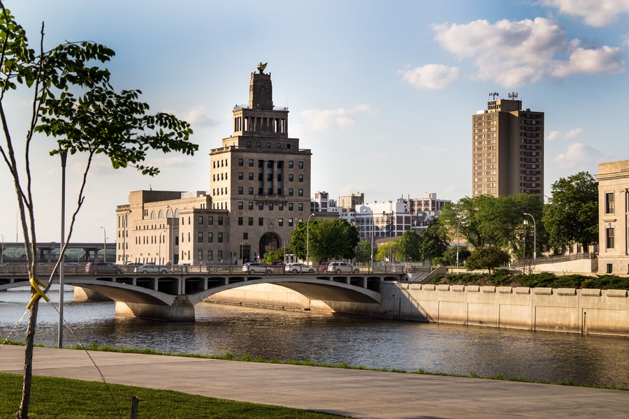 WGACedarRapidsCity8438