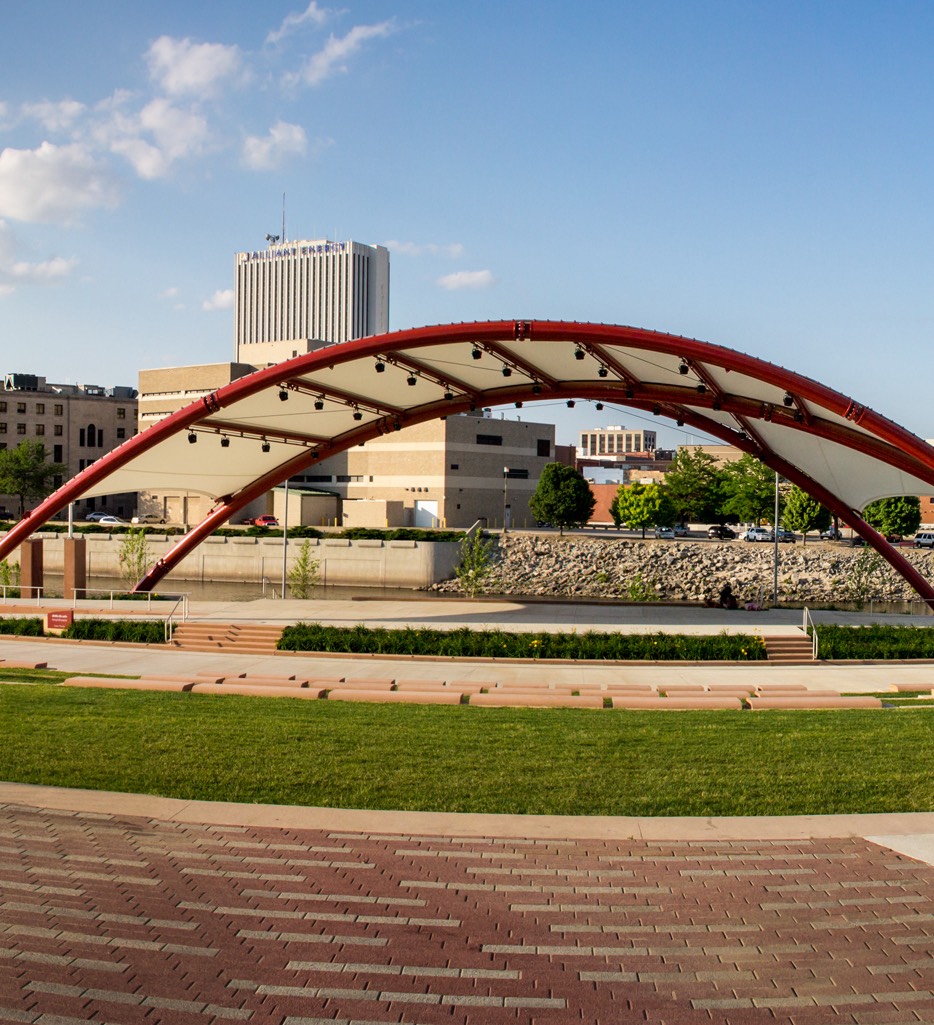 WGACedarRapidsCity8448Pano