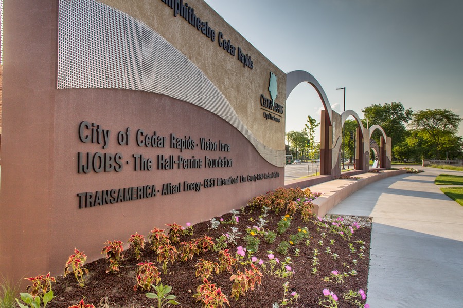 WGACedarRapidsCity8481