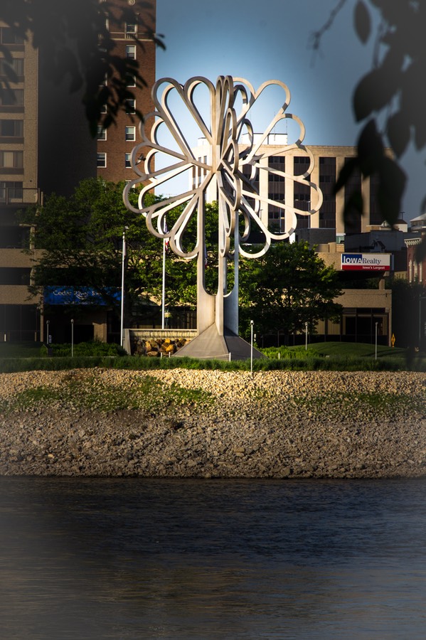 WGACedarRapidsCity8489