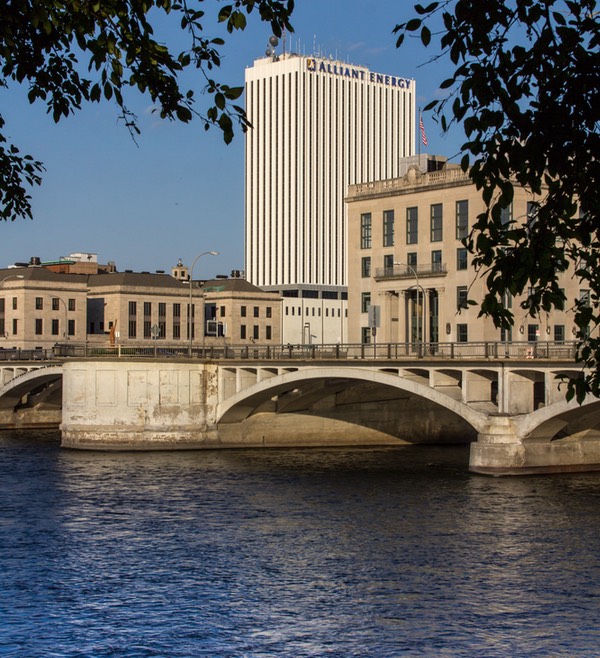 WGACedarRapidsCity8491