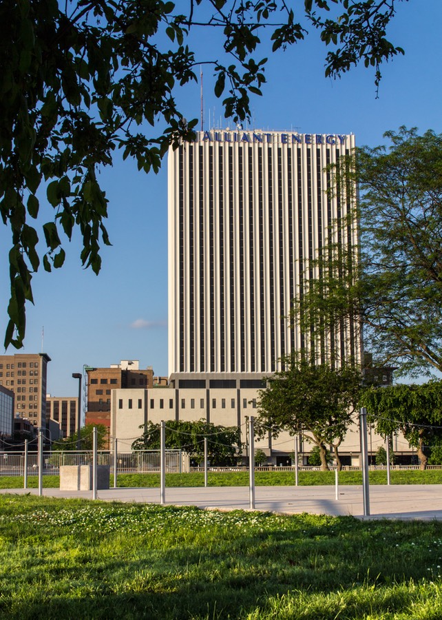 WGACedarRapidsCity8556