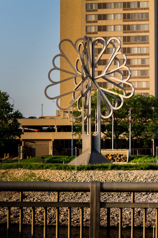 WGACedarRapidsCity8575